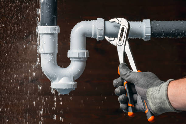 Professional Sewer Line Repair technician working in Mesa, WA